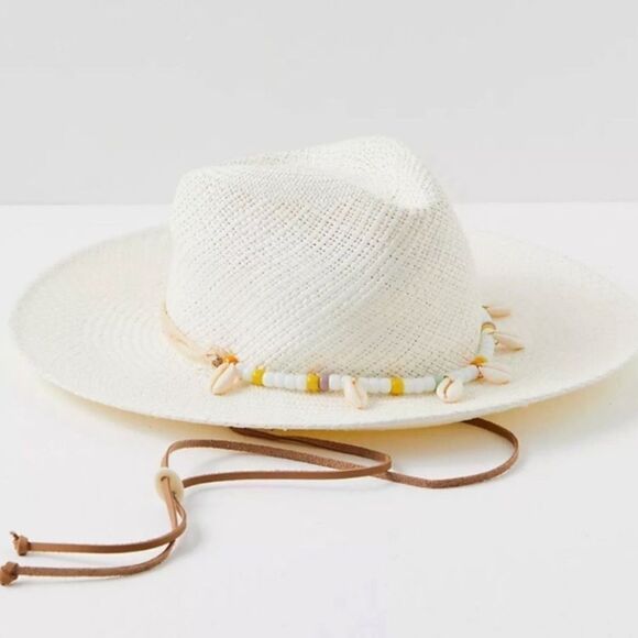 Free People Georgia Shell Embellished Straw Hat M - Picture 11 of 12